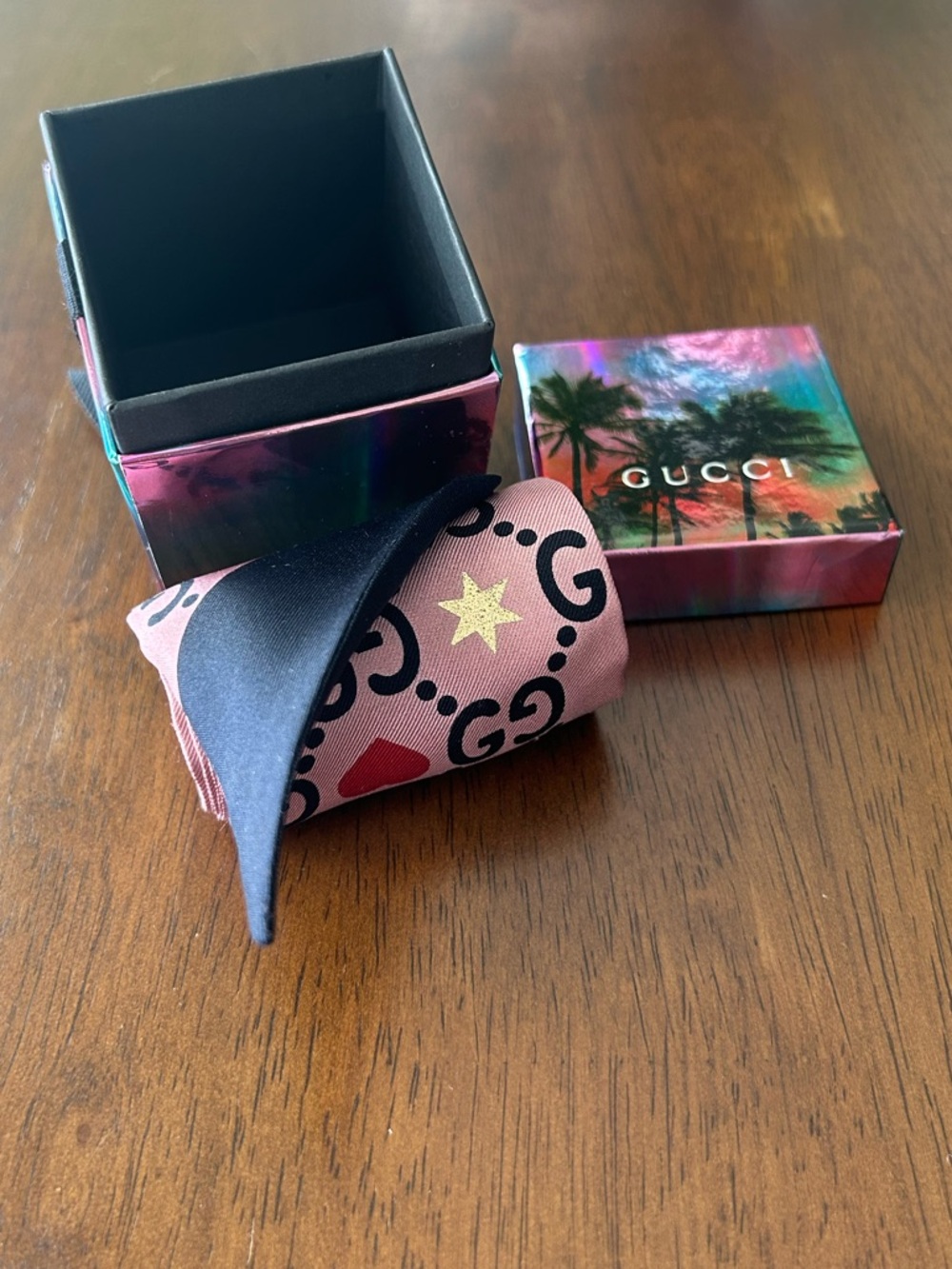 Gucci Silk Twilly / Scarf - GG, Hearts + Stars - in Limited Edition Twilly Box - Picture 2 of 6